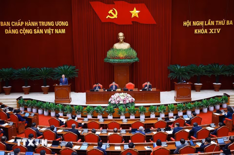 Tổng Bí thư, Chủ tịch nước Tô Lâm phát biểu khai mạc Hội nghị lần thứ ba Ban Chấp hành Trung ương Đảng khoá XIV. Ảnh: Thống Nhất/TTXVN