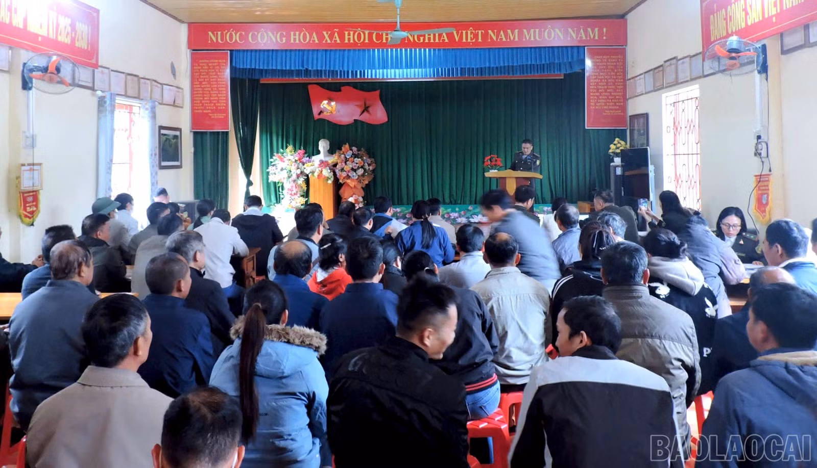 baolaocai-br_toan-canh-hoi-nghi.jpg