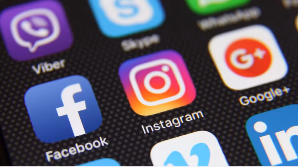 Các nền tảng mạng xã hội Facebook và Instagram. (Hình ảnh: iStock)