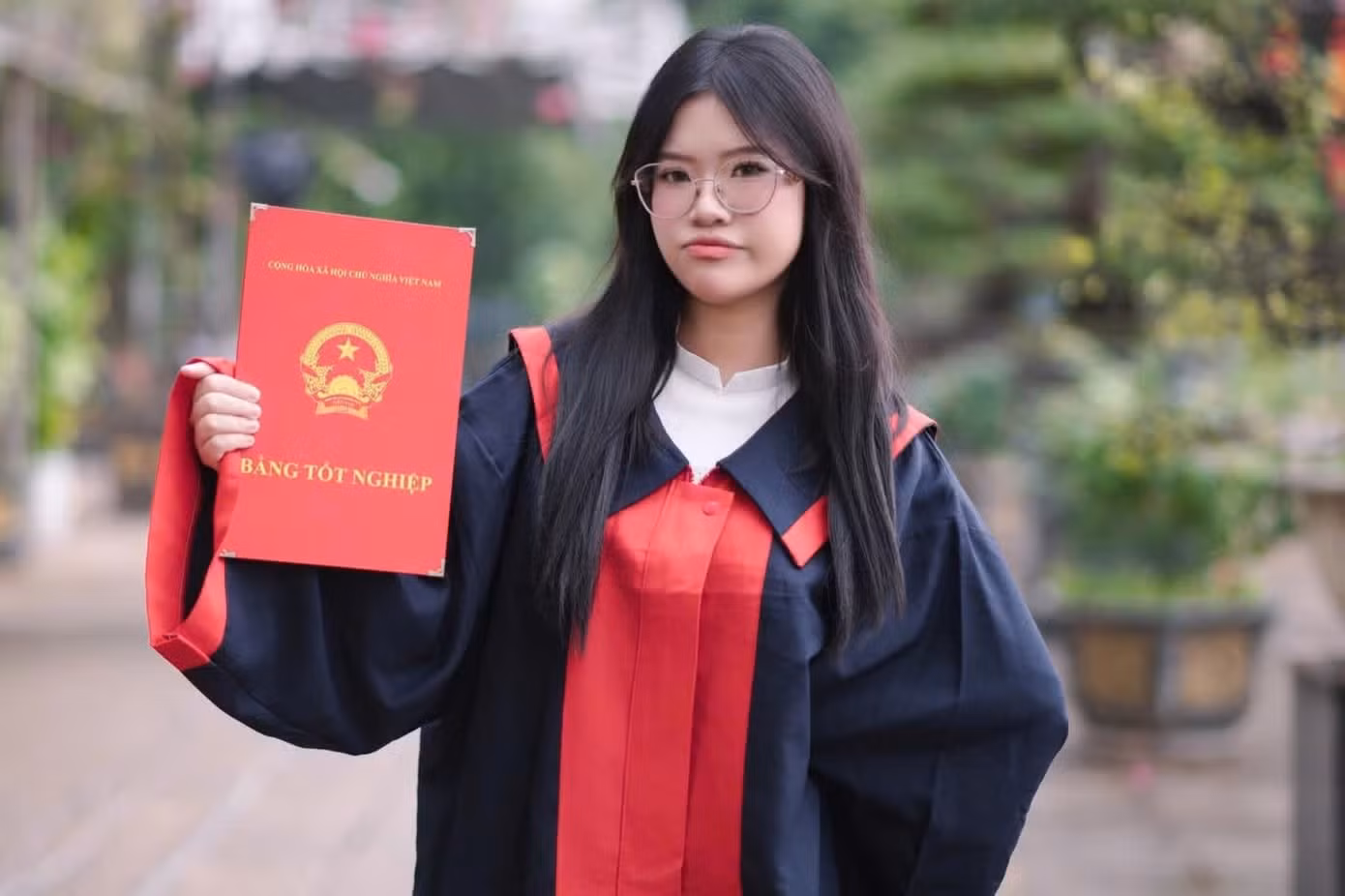 Nguyễn Trúc Linh Anh - cựu học sinh trường THPT Chuyên Hà Nội - Amsterdam trúng tuyển Học viện Quân y với số điểm 30/30.