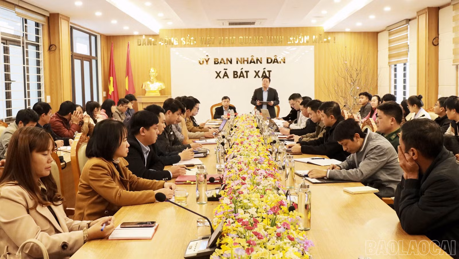 baolaocai-br_quang-canh-hoi-nghi.jpg