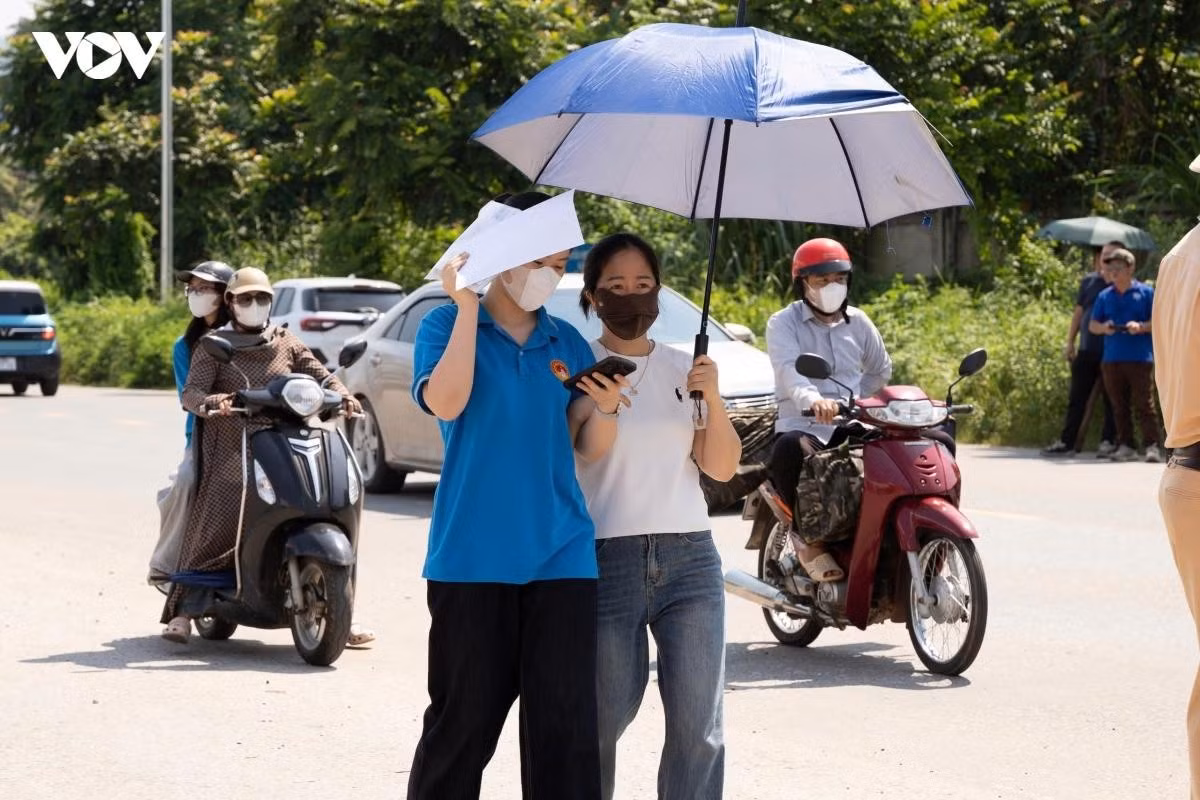 Học sinh Chuyên Tuyên Quang trúng tuyển đại học bằng nhiều phương thức như tuyển thẳng, xét tuyển tài năng, HSA, TSA và xét kết hợp chứng chỉ quốc tế.