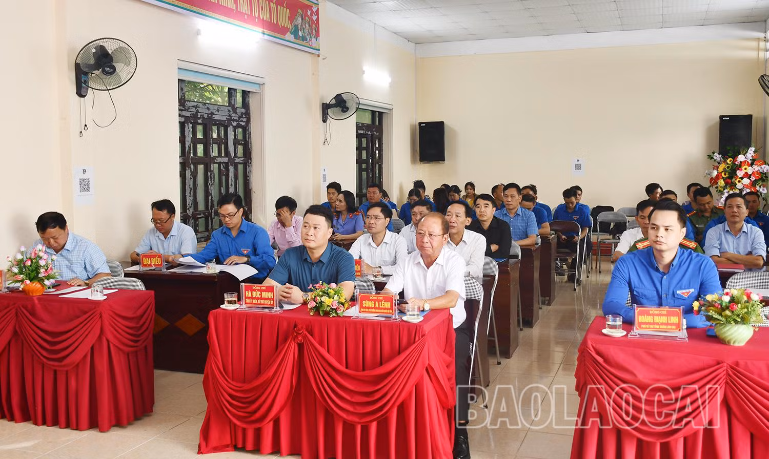 Các đại biểu dự ngày hội.