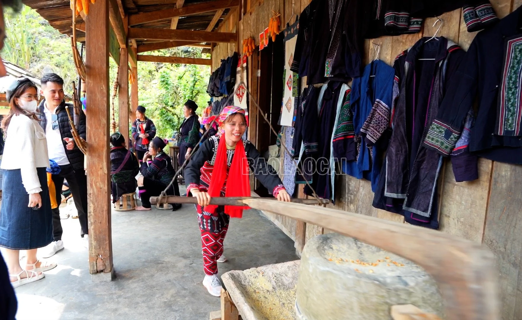 2023ptcds155-bt-cds-26-8-canh-tay-noi-dai-dua-cong-nghe-so-den-gan-nguoi-dan-hon-pt-audio207-06-43-24still012-4095.jpg