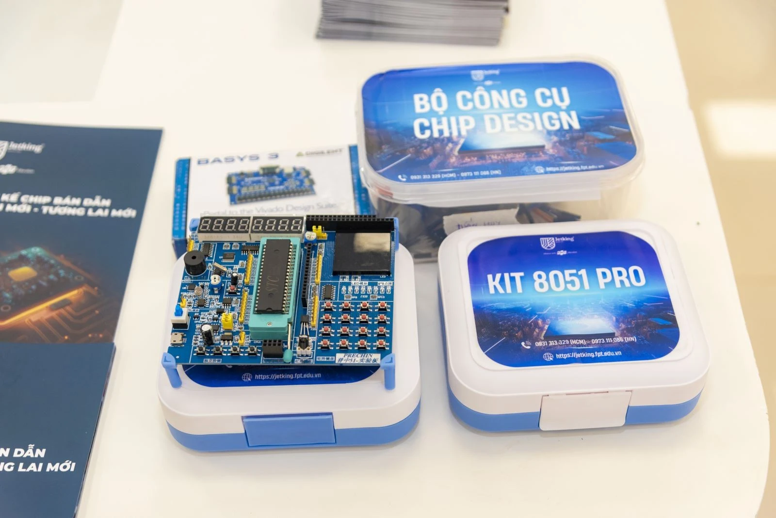 Sản phẩm chip bán dẫn do FPT thiết kế sản xuất.