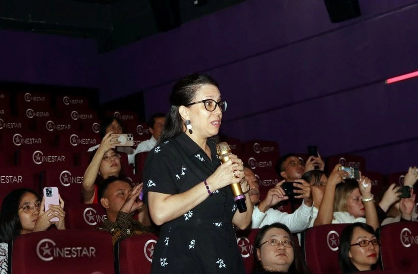 ngoai-giao.jpg