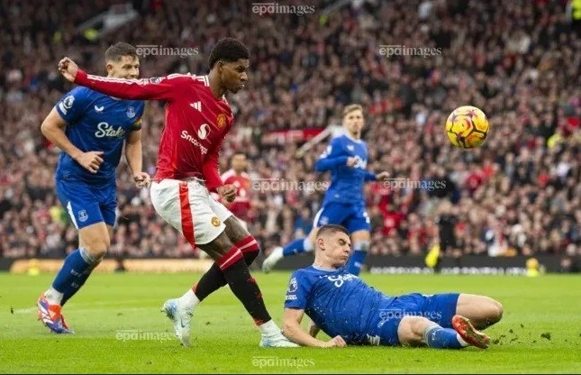 17-7-ngoi-sao-rashford-2-5936.jpg