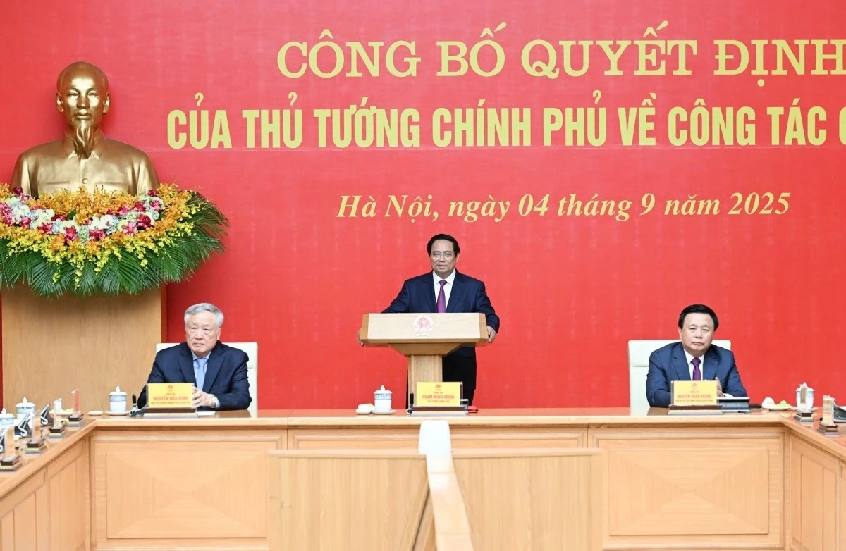 3-4137.jpg