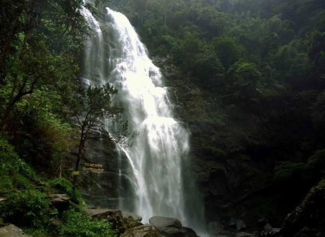 15-7-thac-nghe-an-6166.jpg
