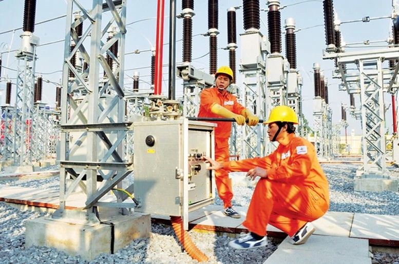 Mức giá bán lẻ điện bình quân tối thiểu là 1.826,22 đồng/kWh. Mức giá bán lẻ điện bình quân tối đa là 2.444,09 đồng/kWh.