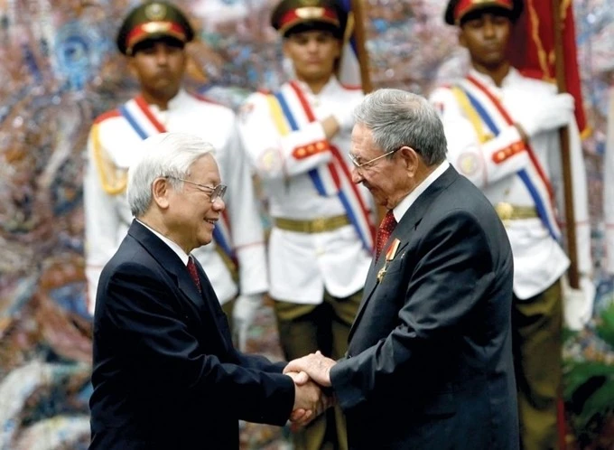 Tổng Bí thư, Chủ tịch nước Nguyễn Phú Trọng và Bí thư Thứ nhất Raúl Castro (9/2/2021)