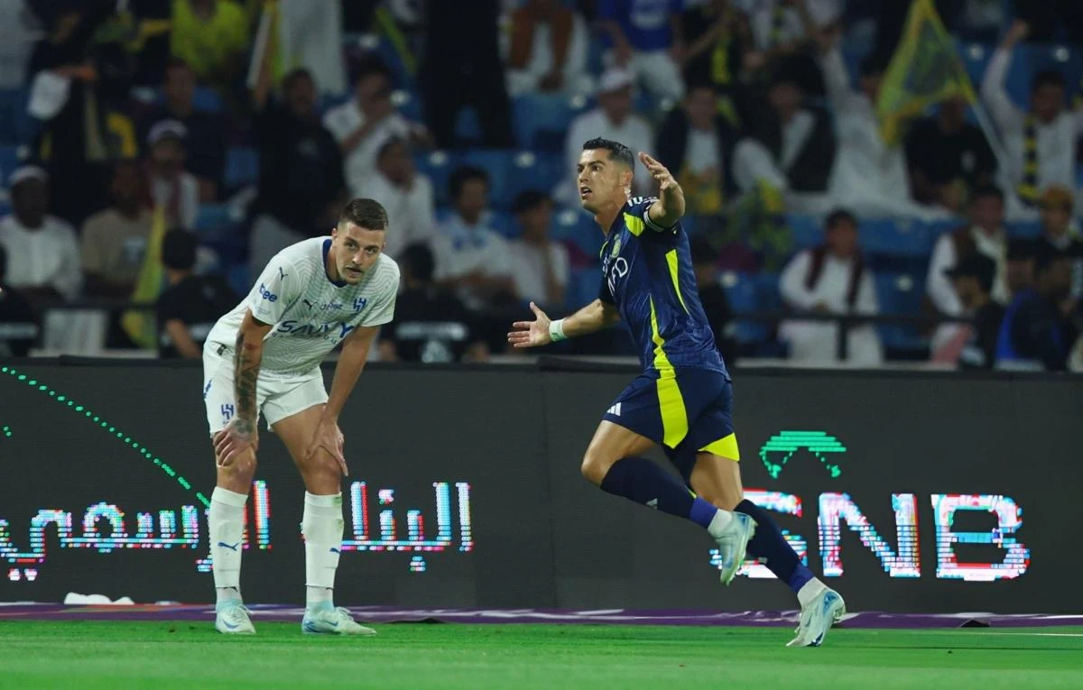 Ronaldo ghi bàn mở tỷ số. (Ảnh: Getty).