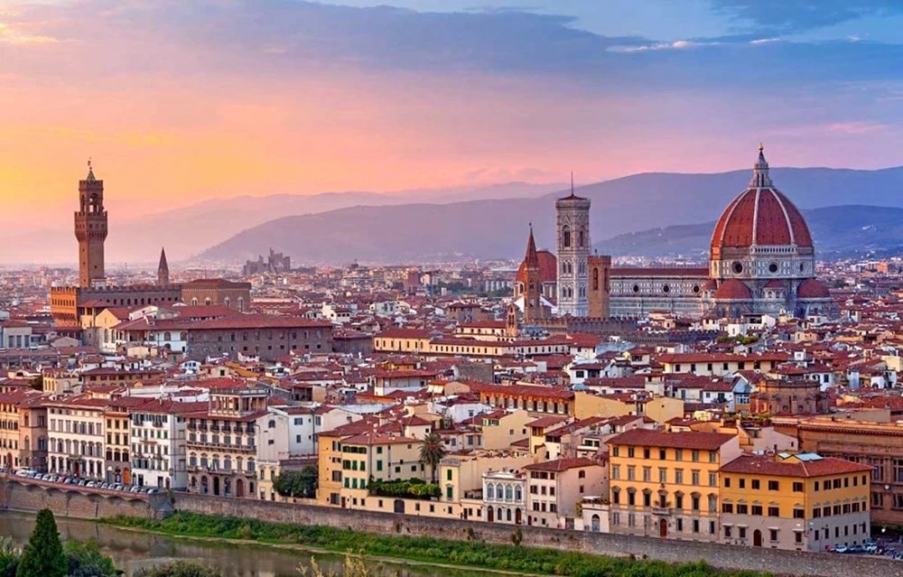 Florence nổi tiếng là "cái nôi Phục Hưng", thành phố nghệ thuật của Ý.