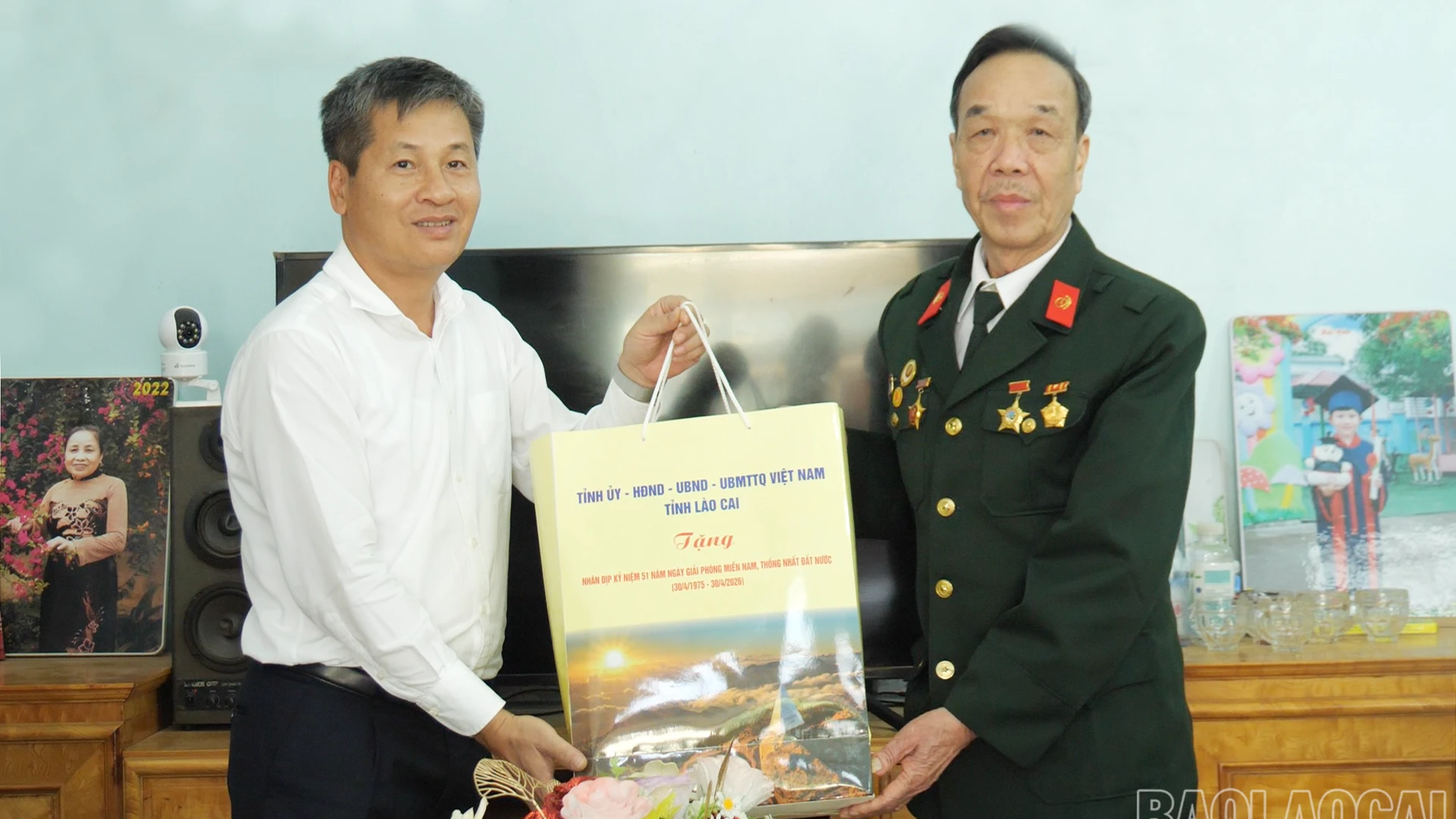 van-ban-chinh-sach00-02-39-30still001-2.png