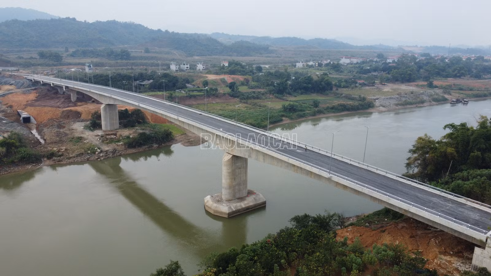 baolaocai-c_lang-giang.jpg