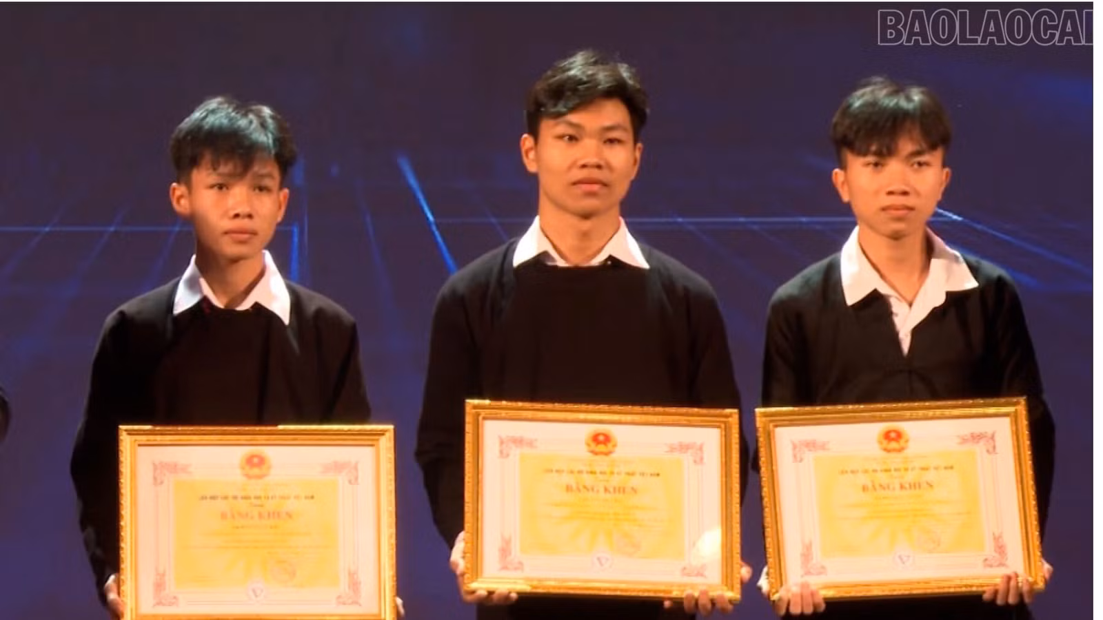 baolaocai-tr_thiet-ke-chua-co-tenzip-2.jpg