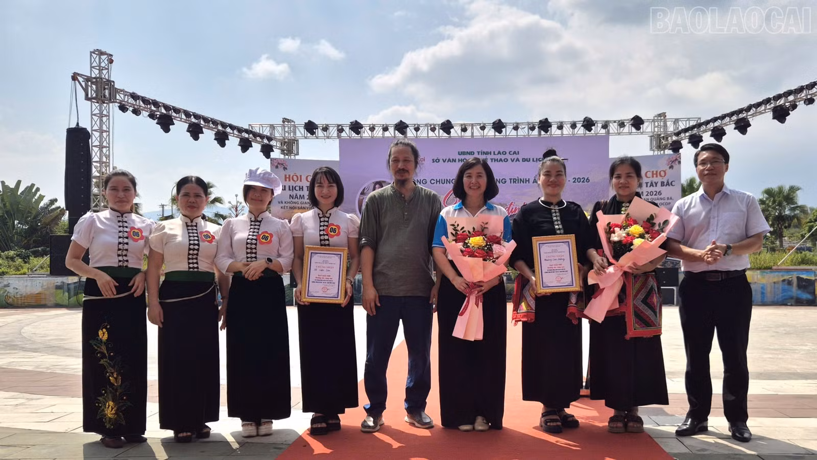 baolaocai-tr_1792232633817-1766308288443204543-5694511098469224762-21513458f3a0c3c2f559d04400ac7e18-7504.jpg