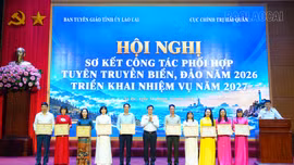 Lào Cai tăng cường phối hợp tuyên truyền biển, đảo