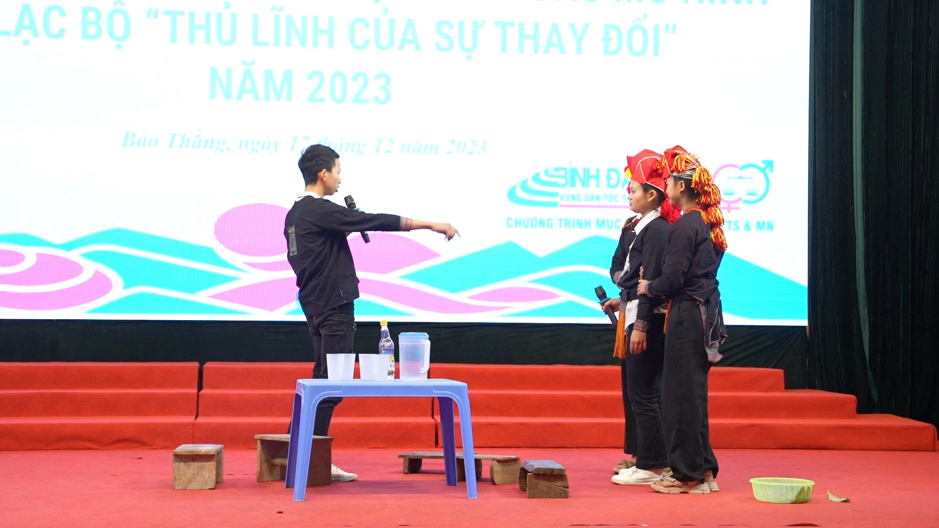 z4982942031468-6e95e4d20403d6fe2a70d67051297cca-4.jpg