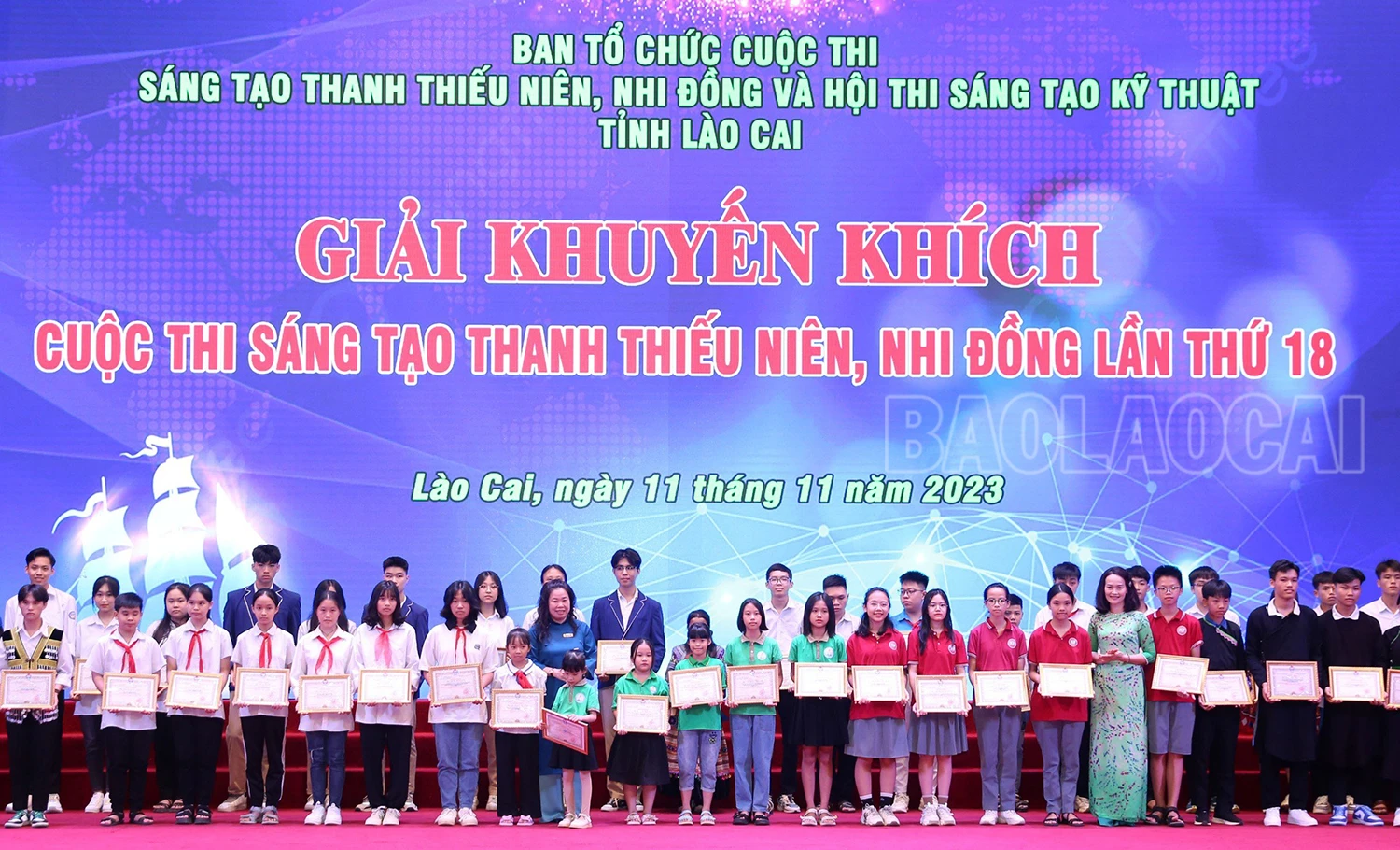 thi 8.jpg
