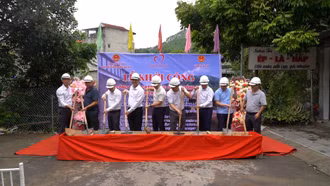 Lào Cai khởi công xây dựng cầu Lâm Sản
