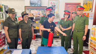 Hướng dẫn sử dụng bình chữa cháy tại cơ sở kinh doanh.