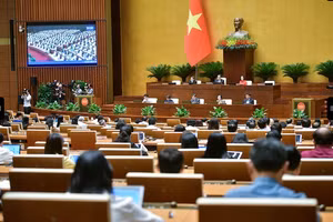 Hôm nay (27/6), Quốc hội thảo luận về dự án Luật Phòng không nhân dân; biểu quyết thông qua luật về công nghiệp quốc phòng