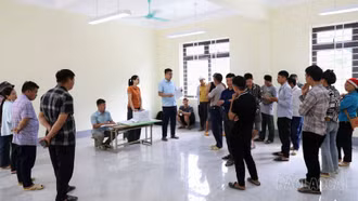 Bát Xát tổ chức bốc thăm đất ở tại khu tái định cư Láo Vàng