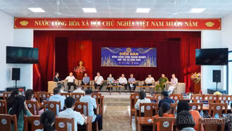 Diễn đàn “Đồng hành cùng doanh nghiệp, hợp tác xã năm 2026”