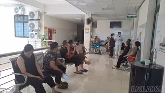 Nhiều ca liệt dây thần kinh số 7 trong mùa nắng nóng, bác sĩ cảnh báo nguyên nhân