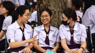 Dự kiến thi tốt nghiệp THPT 2026 sớm 2 tuần