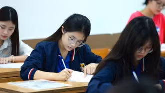 Lộ trình công bố điểm chuẩn đại học 2025 và những lưu ý 'vàng' cho thí sinh