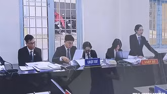 Vụ nữ sinh Vĩnh Long tử vong: Luật sư đề nghị làm rõ "người bí ẩn" ngồi cạnh tài xế