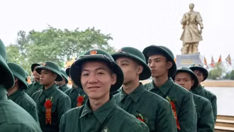 Các hành vi trốn tránh thực hiện nghĩa vụ quân sự bị xử phạt thế nào?