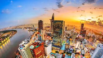 Quốc tế đánh giá: Việt Nam tiếp tục nổi lên như một động lực tăng trưởng mới