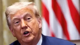Tổng thống Mỹ Donald Trump dự khán chung kết FIFA Club World Cup