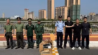Trục xuất người Trung Quốc sử dụng 17 máy tính khai thác băng thông