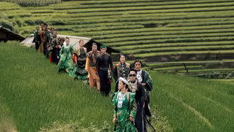 Di sản ruộng bậc thang Mù Cang Chải trở thành cảm hứng thời trang độc đáo