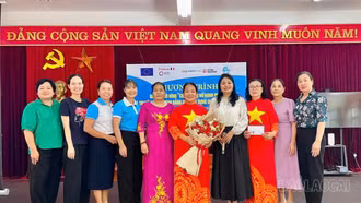 Hội Liên hiệp Phụ nữ phường Lào Cai ra mắt 7 mô hình nòng cốt