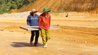 Bắc Bộ nắng nóng trên 40°C, chiều tối có mưa dông