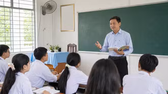 Khoảng 11.000 hiệu trưởng, hiệu phó dự kiến được bố trí làm giáo viên