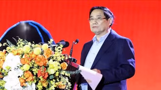 Thủ tướng kêu gọi chung sức đồng lòng, đồng cam cộng khổ, chia sẻ với đồng bào miền Trung
