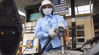 Giá xăng dầu đồng loạt giảm