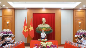 Tổng kết phải thể hiện được tầm vóc lịch sử vĩ đại của 100 năm Đảng lãnh đạo cách mạng Việt Nam
