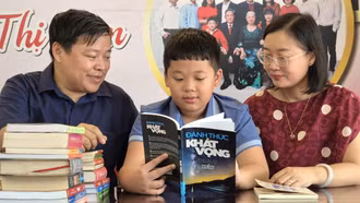 Mùa hè của cậu bé đam mê đọc sách