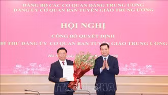 Công bố quyết định Bí thư Đảng ủy Cơ quan Ban Tuyên giáo Trung ương