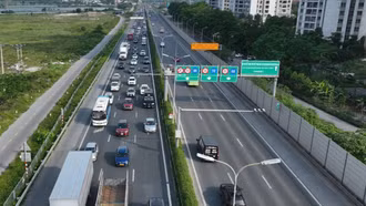 Cục CSGT: Nhiều xe xi-nhan, nháy đèn... xin vượt nhưng xe trước vẫn không nhường