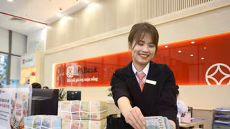 Ngân hàng Nhà nước "lệnh" bảo đảm tiền mặt, thanh toán thông suốt dịp Tết Bính Ngọ