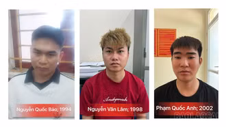 Lào Cai liên tiếp phát hiện các vụ mua bán tinh dầu ma túy núp bóng thuốc lá điện tử liên tỉnh