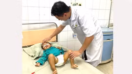 Lào Cai: Kịp thời cứu sống bệnh nhi 32 tháng tuổi bị viêm phúc mạc toàn thể do biến chứng khối u ổ bụng